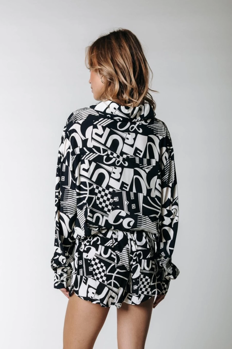 Colourful Rebel Women's Olet Blouse - Stylish Black & White Tops for Women
