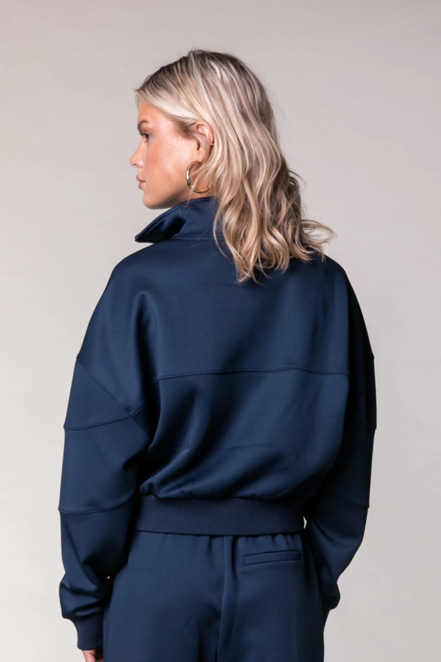 Colourful Rebel Women's Ilena Zipped Sweatshirt in Dark Blue