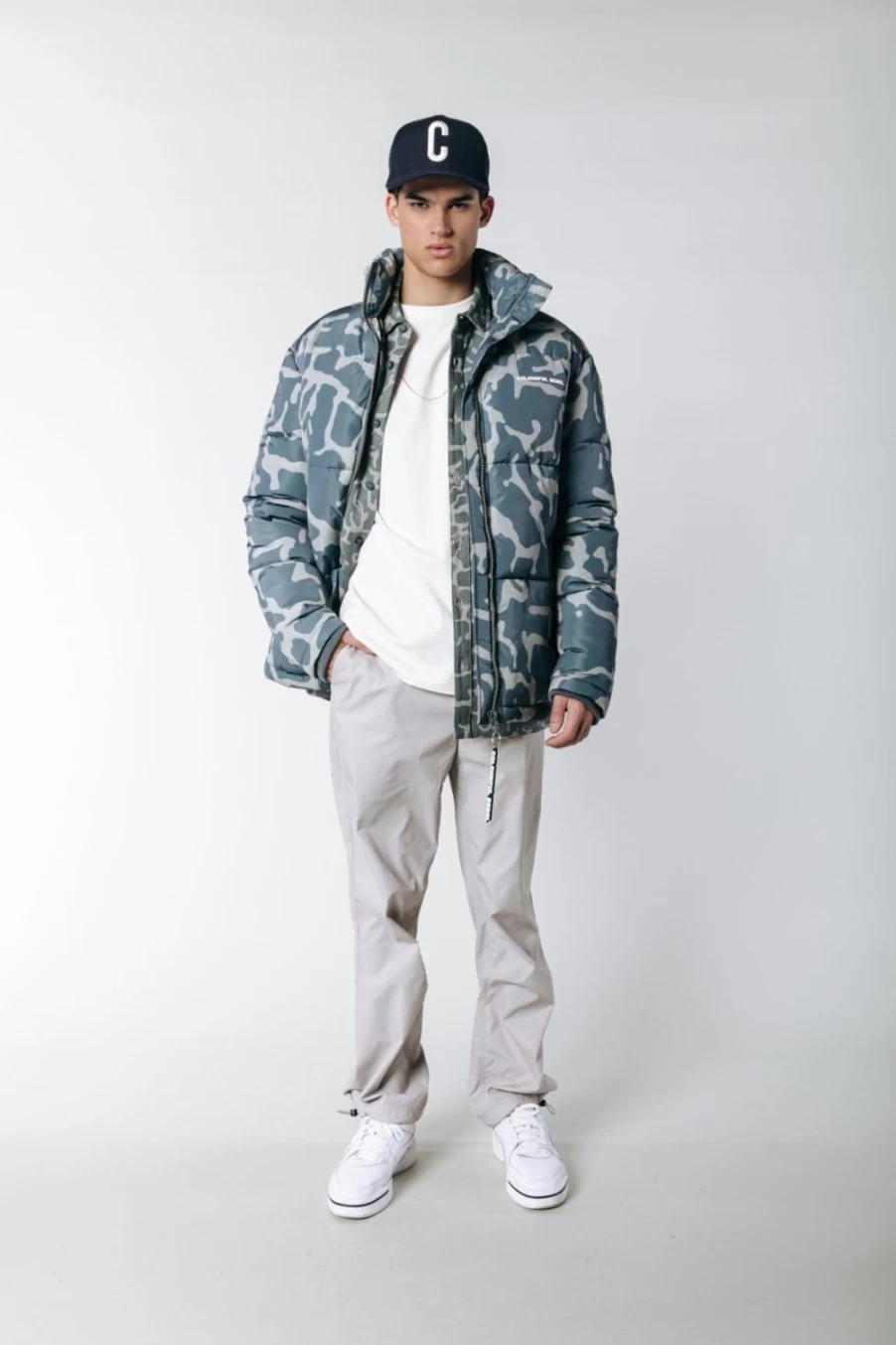 Colourful Rebel Men's Finch Clean Camo Puffer Jacket in Dark Gray – Waterproof Winter Coat